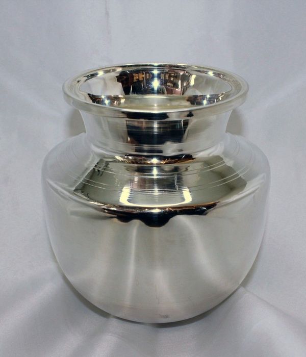 Plain Silver Chombu
